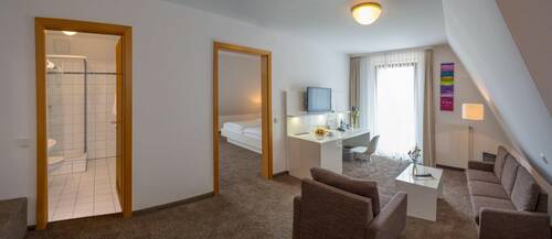 Csm hotel lamm vainingen komfortable doppelzimmer appartements classisch modern mit separatem schlafzimmer fb09ee9341